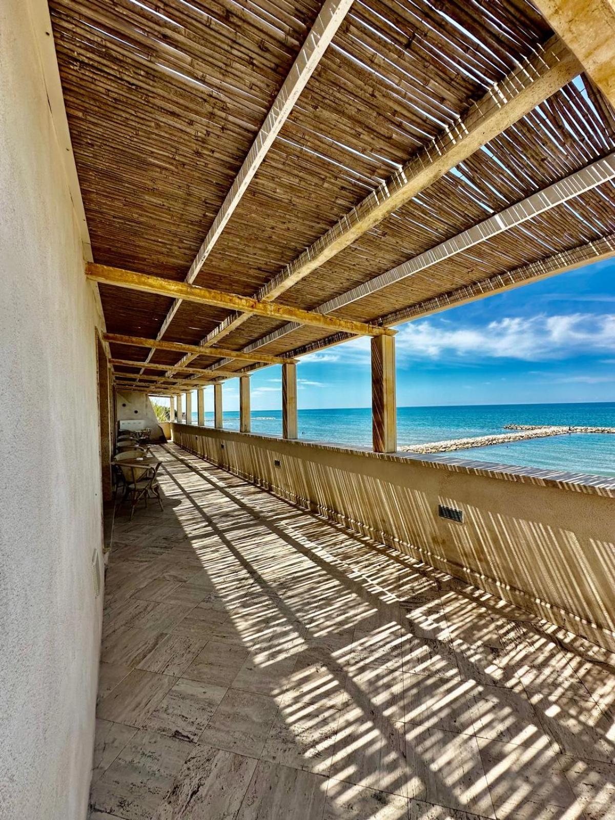 Il Paradiso Sul Mare Анцио Экстерьер фото