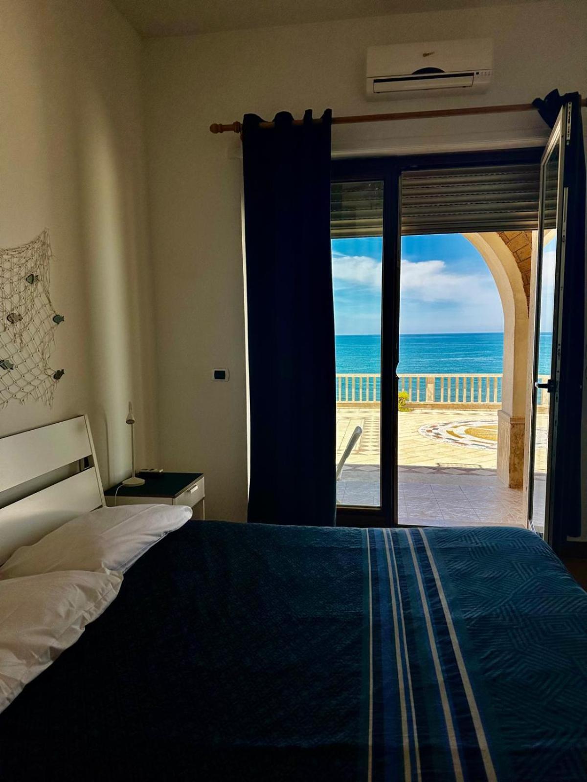 Il Paradiso Sul Mare Анцио Экстерьер фото